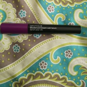 Younique lash serum